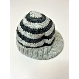 George kötött simlis sapka (62)