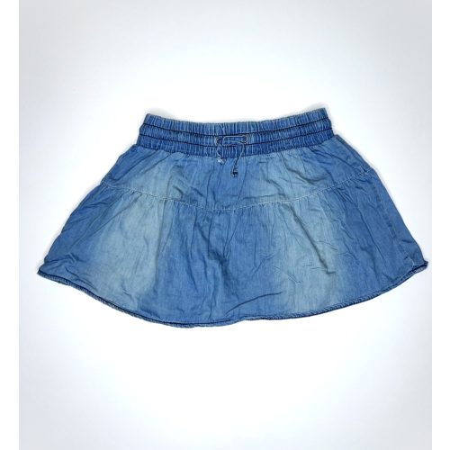 Page one Young szoknya (146/152)