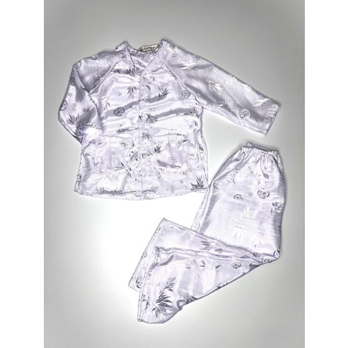 Jelmeznek való ruha (104)