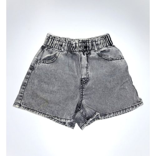 H&M rövidnadrág (146)